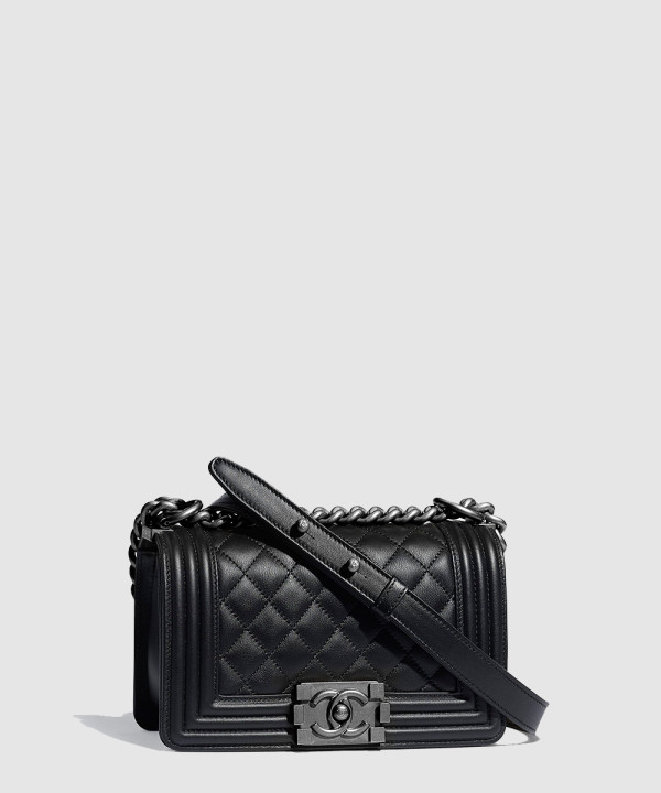 [CHANEL-샤넬]보이백 램스킨 스몰 A67085